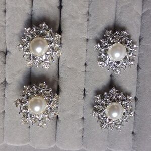 Sarah Coventry snowflake Clip On Earrings & Scatter Pins Set Crystal faux pearl